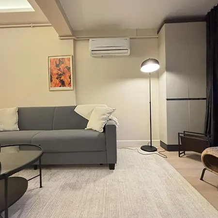 Stylish 1br In Nisantasi Lägenhet